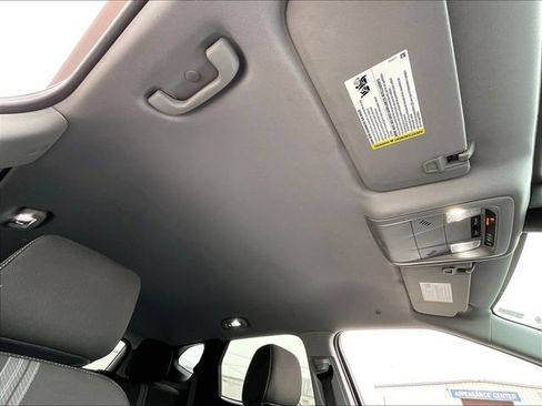 Used 2023 Chevrolet Blazer LT image 22