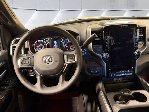 New 2025 RAM 2500 Big Horn AWD/4WD image 10