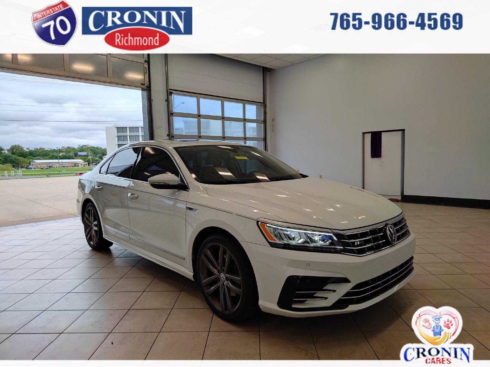 Used 2019 Volkswagen Passat 2.0T SE R-Line FWD image 1