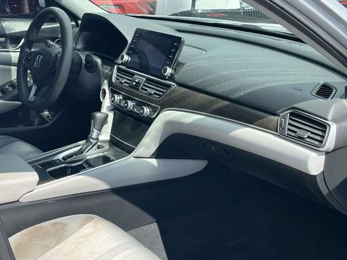 Used 2020 Honda Accord EX image 25
