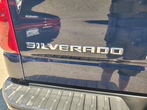 Used 2023 Chevrolet Silverado 1500 Custom RWD image 7