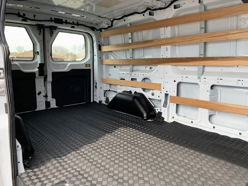 Used 2024 Ford Transit 250 Low Roof w/ Exterior Upgrade Package image 28