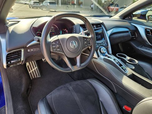 Used 2019 Acura NSX AWD/4WD image 3