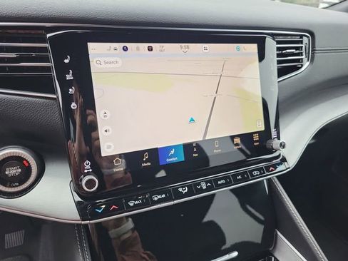 New 2026 Jeep Grand Wagoneer image 16