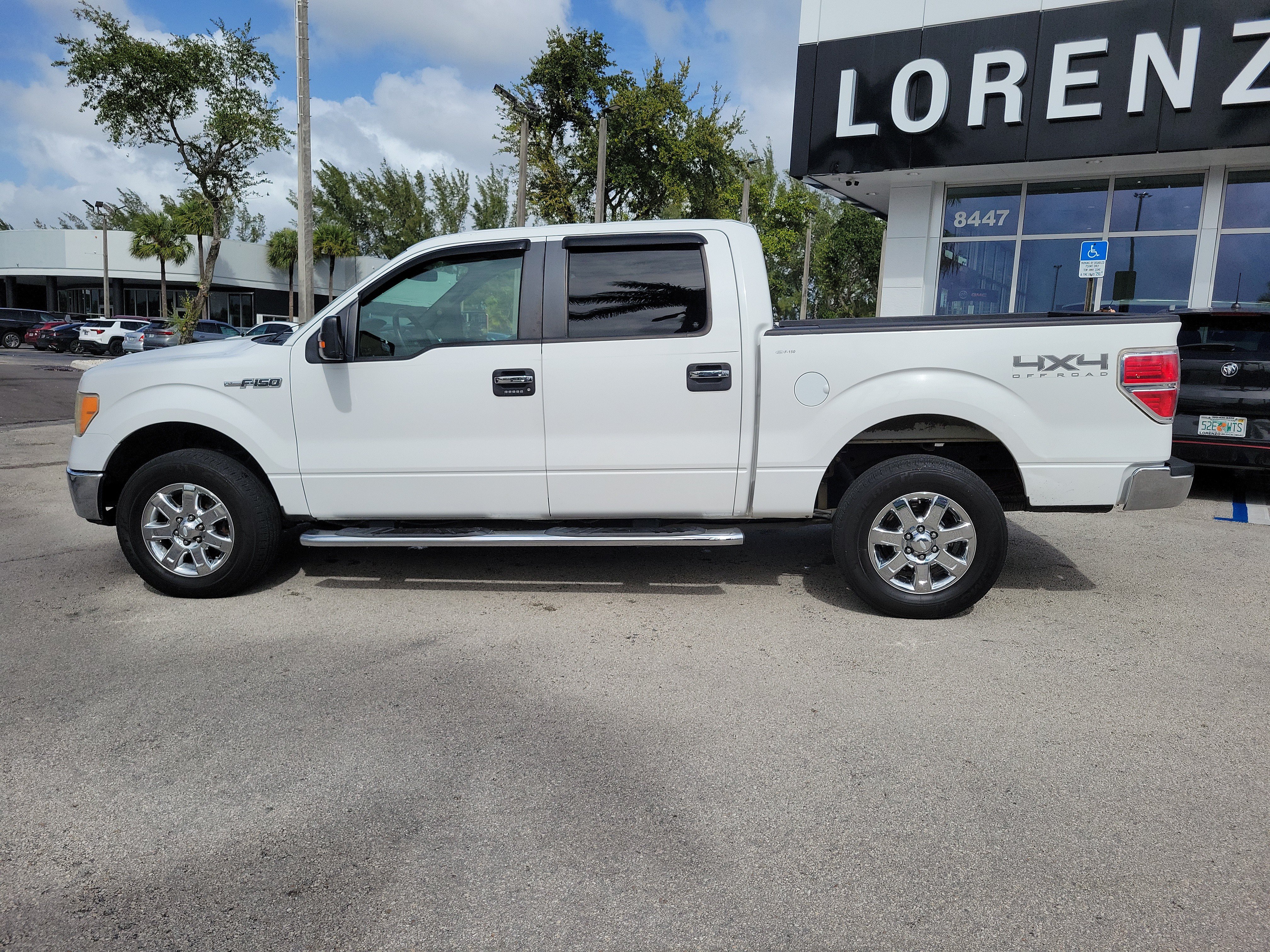 Used 2013 Ford F150 XLT w/ XLT Chrome Pkg AWD/4WD image 8