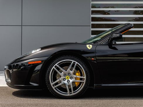 Used 2007 Ferrari F430 Spider image 5