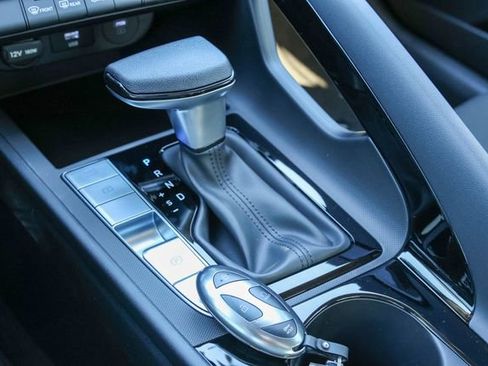 New 2026 Hyundai Elantra Blue FWD image 17