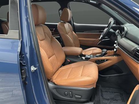 Used 2025 Kia Telluride EX X-Line AWD/4WD image 24