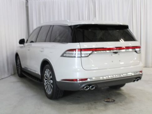 Used 2020 Lincoln Aviator Reserve w/ Elements Package Plus AWD/4WD image 24