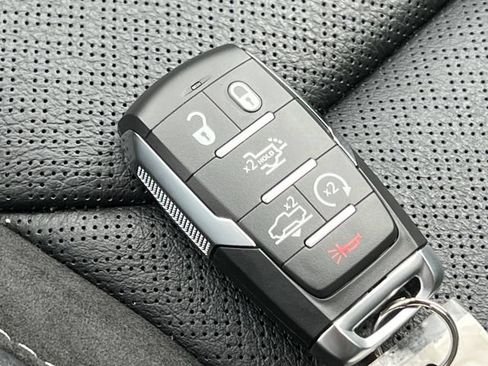 Used 2025 RAM 1500 Laramie w/ Sport Appearance Package AWD/4WD image 36