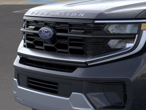 New 2026 Ford Expedition Max Platinum w/ Driver's Package AWD/4WD image 17