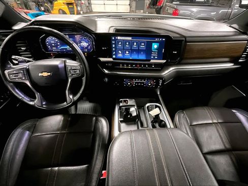 Used 2025 Chevrolet Silverado 1500 High Country w/ Z71 Off-Road Package image 15