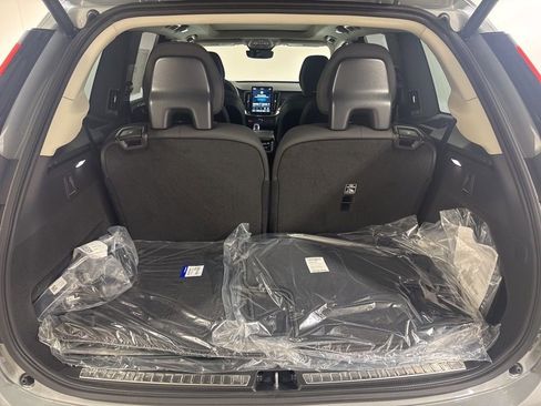 New 2026 Volvo XC90 T8 Plus w/ Protection Package Premier AWD/4WD image 30