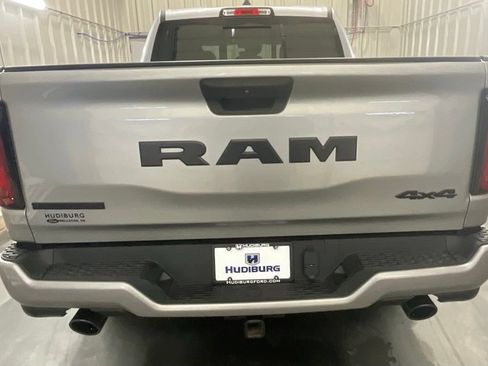 Used 2025 RAM 1500 Big Horn AWD/4WD image 19