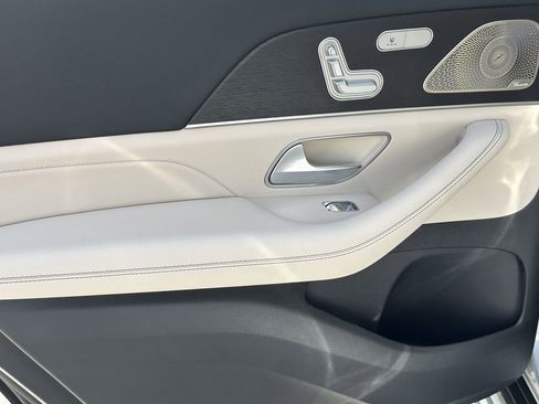 New 2026 Mercedes-Benz GLS 450 4MATIC image 26