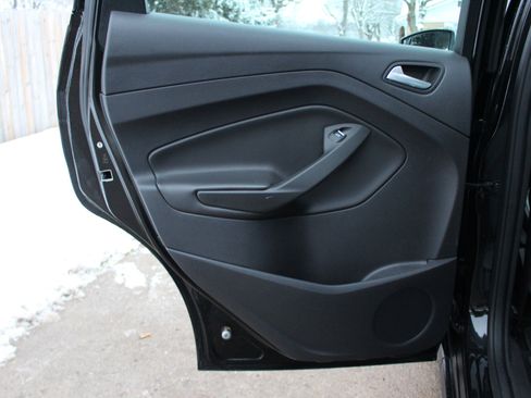 Used 2013 Ford C-MAX SEL image 30