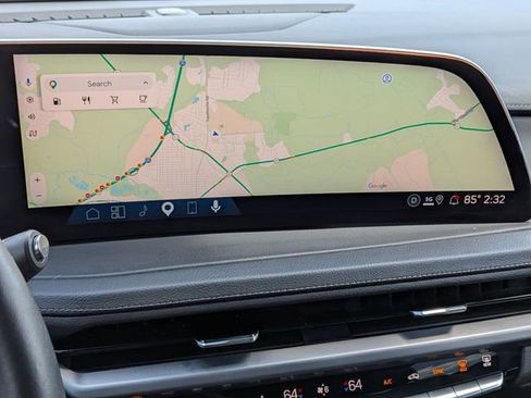 Used 2025 Cadillac XT4 Premium Luxury FWD image 24