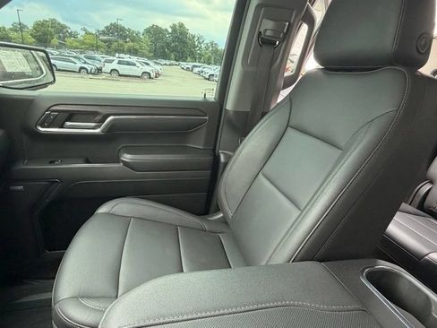 Used 2024 GMC Sierra 1500 SLT w/ SLT Premium Plus Package AWD/4WD image 25