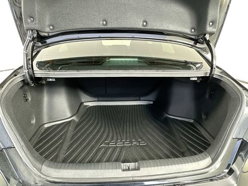 Used 2025 Honda Accord Sport image 32