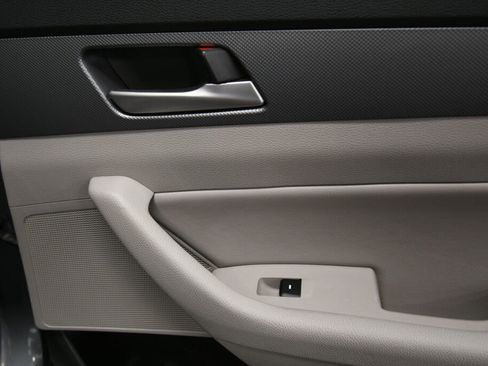 Used 2018 Hyundai Sonata SEL w/ Cargo Package image 24