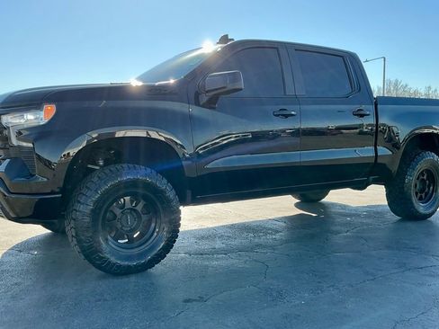 Used 2023 Chevrolet Silverado 1500 RST w/ Z71 Off-Road Package image 6