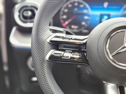 Certified 2025 Mercedes-Benz C 300 4MATIC Sedan image 27