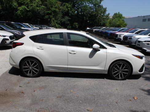 Certified 2025 Subaru Impreza 2.0i Sport AWD/4WD image 4