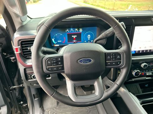 Used 2025 Ford F350 Lariat w/ Lariat Ultimate Package image 14