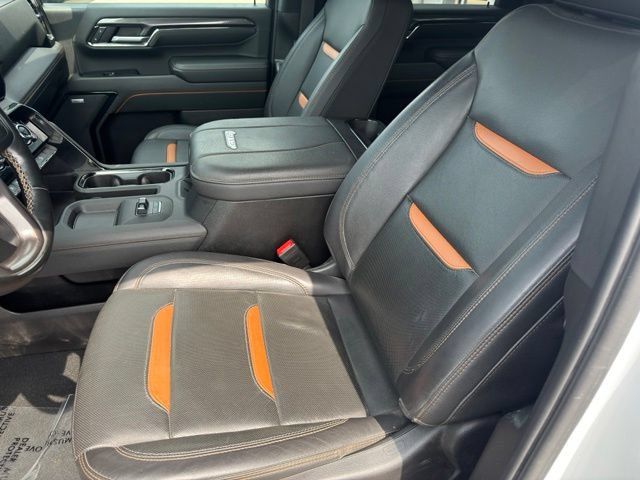Certified 2024 GMC Sierra 3500 AT4 w/ Technology Package AWD/4WD image 6