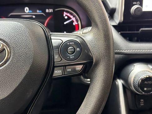 Used 2023 Toyota RAV4 XLE w/ Convenience Package FWD image 16