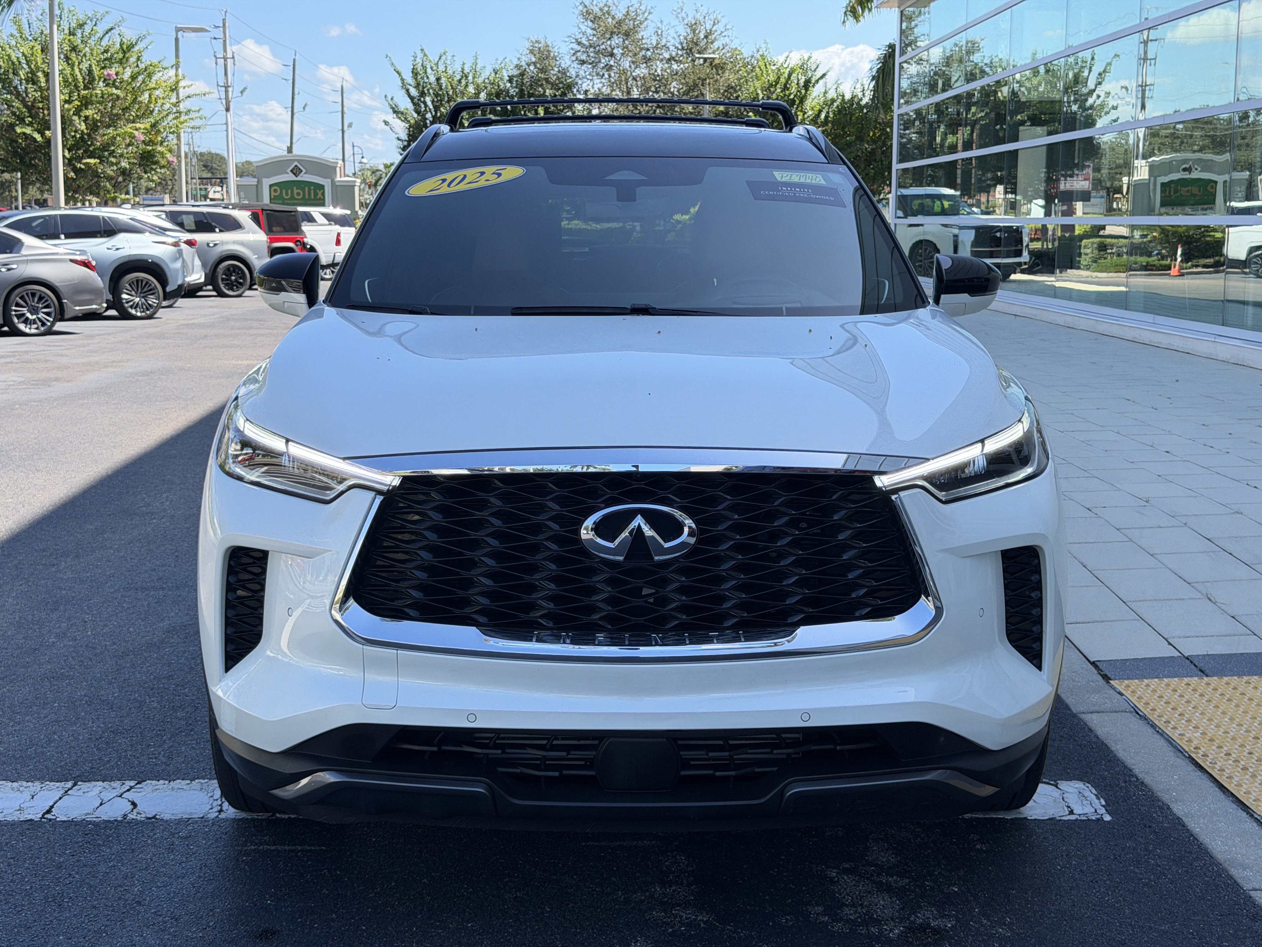 Certified 2025 INFINITI QX60 Autograph w/ Cargo Package AWD/4WD image 2