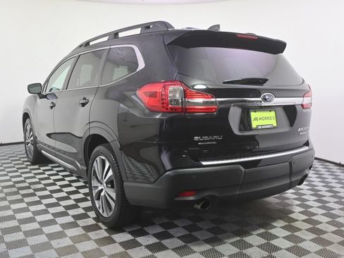 Used 2022 Subaru Ascent Limited w/ Technology Package AWD/4WD image 4
