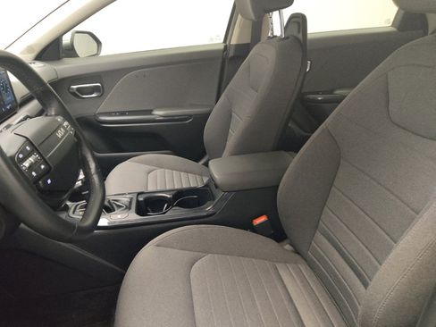 Used 2025 Kia K4 EX FWD image 17