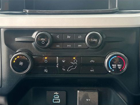 Used 2023 Ford F250 XL w/ FX4 Off-Road Package image 16