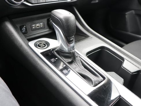 Used 2024 Nissan Sentra SV w/ All-Weather Package image 33