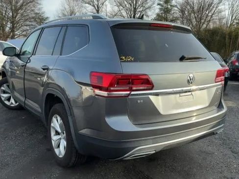 Used 2019 Volkswagen Atlas SE image 2