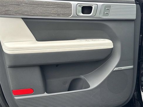 Used 2024 Hyundai Santa Fe Calligraphy image 15