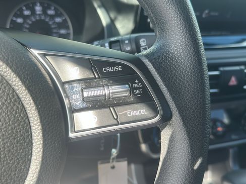 Used 2023 Kia Seltos LX image 14