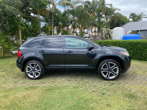 Used 2013 Ford Edge SEL FWD image 8