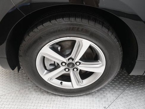 Used 2024 Ford Edge SEL w/ Convenience Package image 27