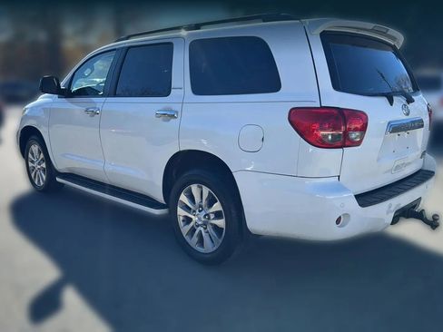 Used 2011 Toyota Sequoia Limited image 7