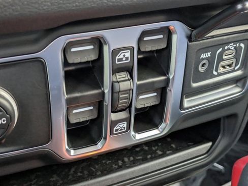 New 2026 Jeep Wrangler Sport S image 20