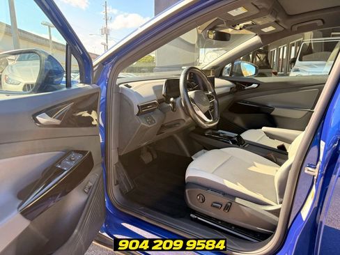Used 2021 Volkswagen ID.4 Pro S RWD image 24