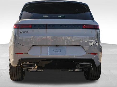New 2026 Land Rover Range Rover Sport Dynamic SE AWD/4WD image 5