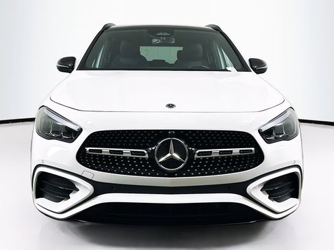 Used 2024 Mercedes-Benz GLA 250 GLA 250 image 2