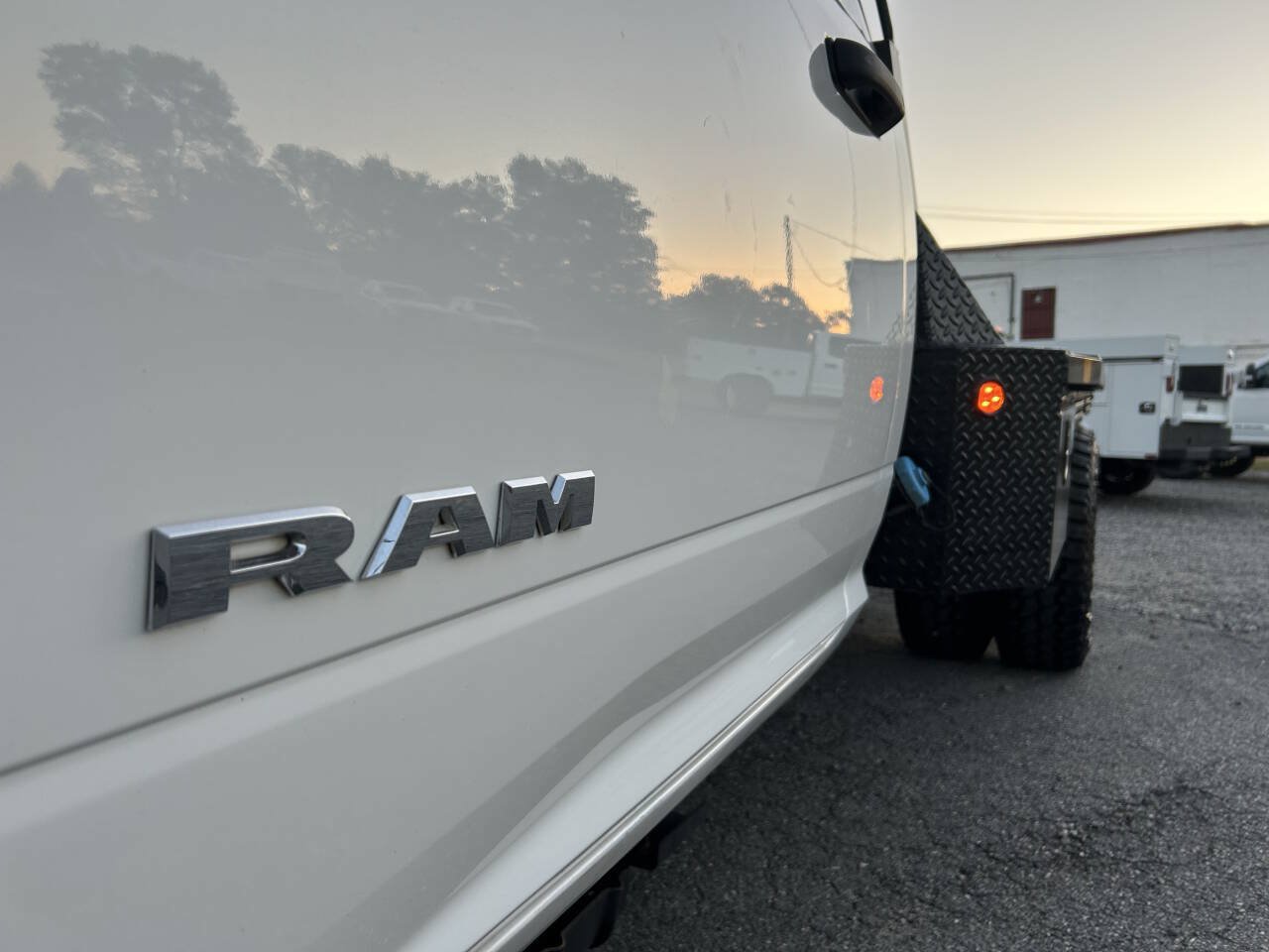 Used 2019 RAM 3500 Tradesman AWD/4WD image 16