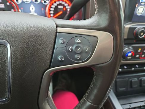 Used 2015 GMC Sierra 2500 Denali image 25