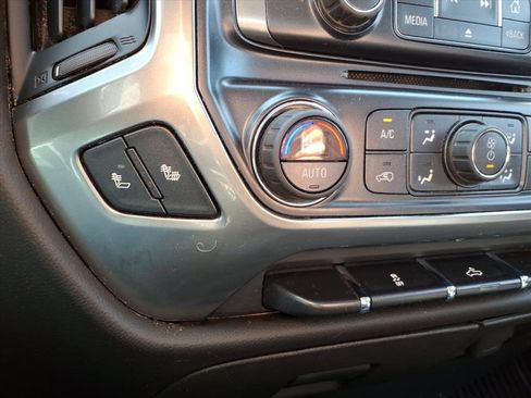 Used 2018 Chevrolet Silverado 1500 LT w/ All Star Edition image 25