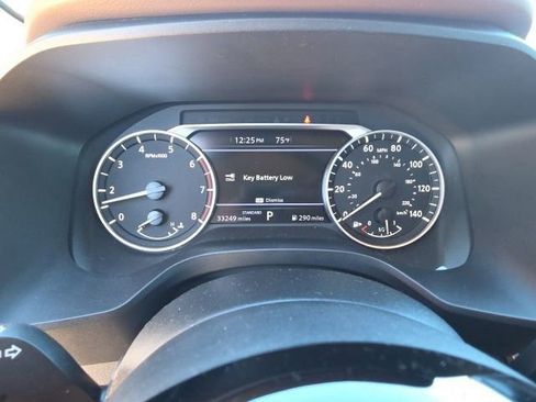 Used 2023 Nissan Rogue SV image 17