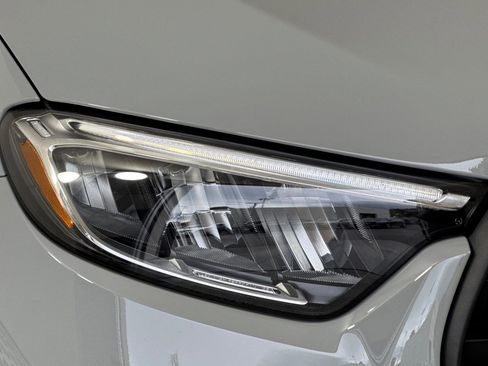 New 2026 Mercedes-Benz GLC 43 AMG 4MATIC image 10
